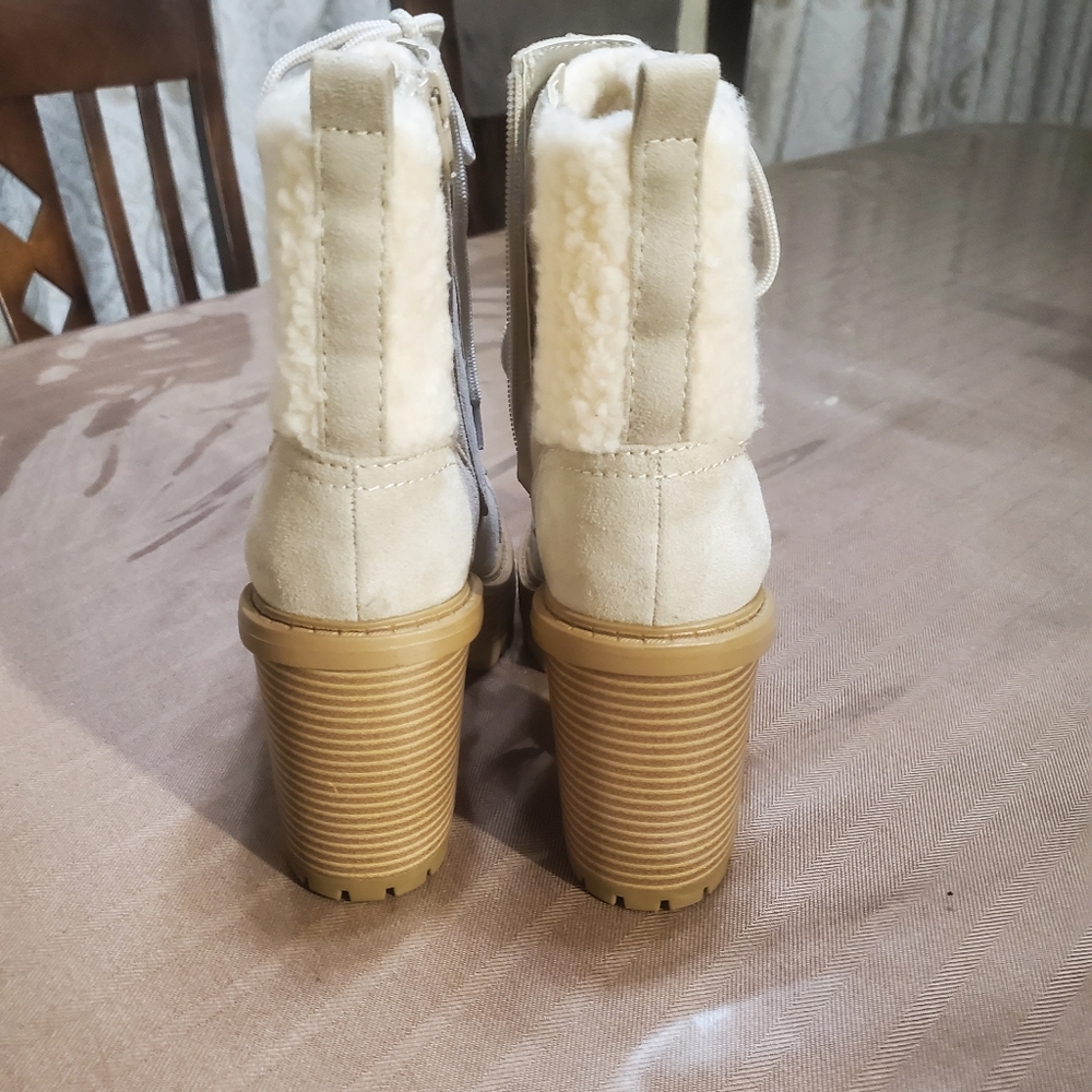 Ankle boots - Picture 4 of 6